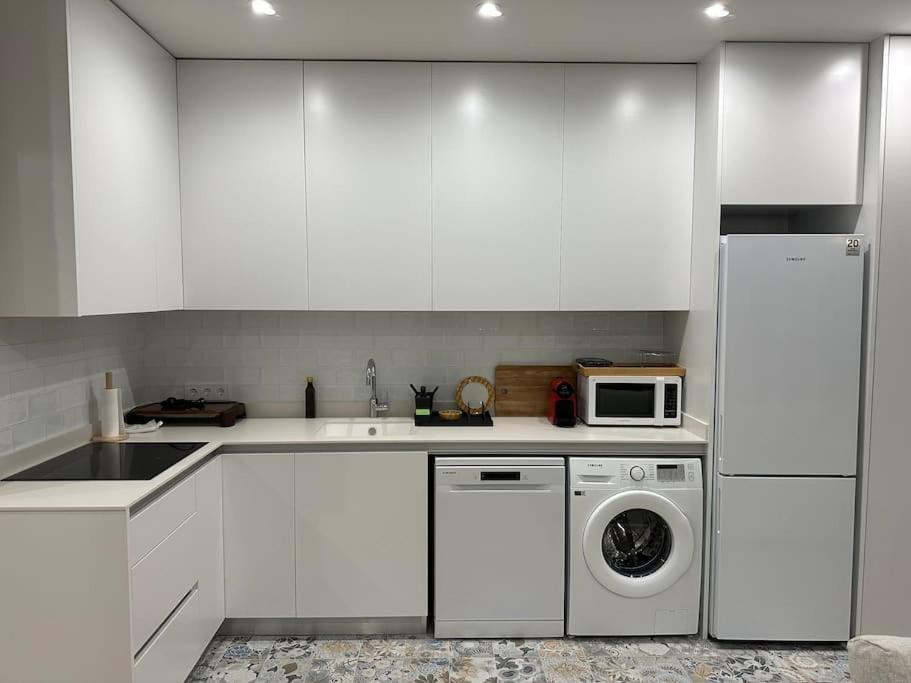 Precioso Apartamento Con Patio. Pyp バレンシア エクステリア 写真