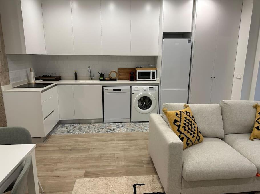 Precioso Apartamento Con Patio. Pyp バレンシア エクステリア 写真